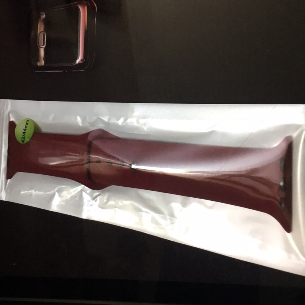 🆕 WATCH BAND AND SCREEN PROTECTOR FOR APPLE WATCHES NWT